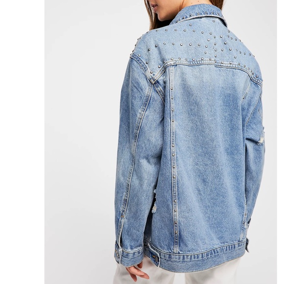 ☀️ FREE PEOPLE Studded Denim Trucker Jacket - Picture 3 of 16